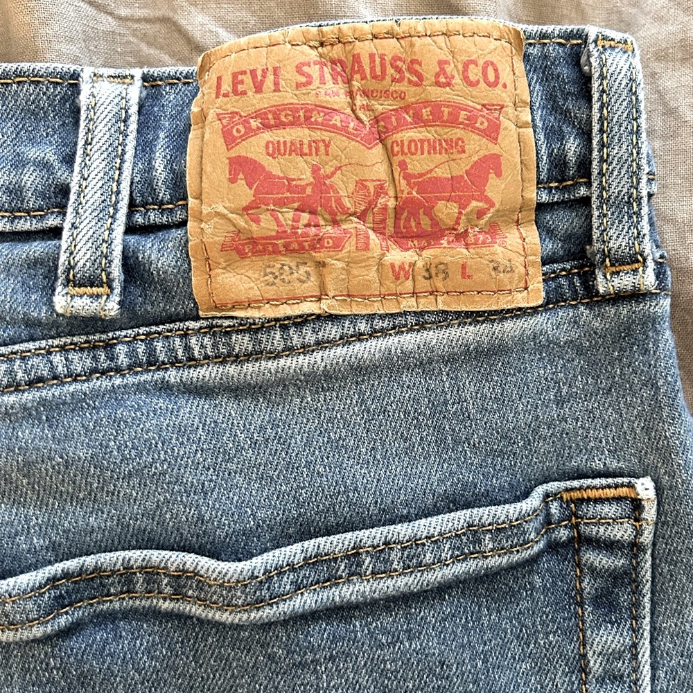 Levi’s 505 Light Wash Jeans
